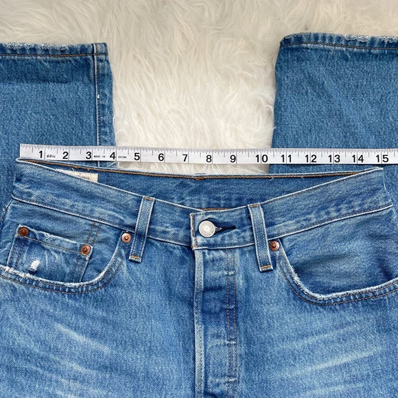 Levi’s Big E Premium High Waisted Distressed Jeans Size 27 - Picture 8 of 15